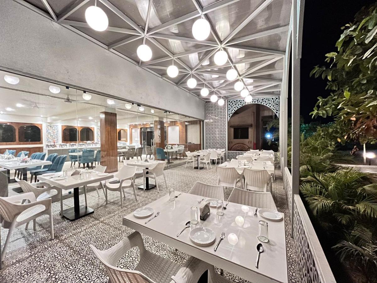 Olive Resort - Sillari Pench Silāri Exterior foto